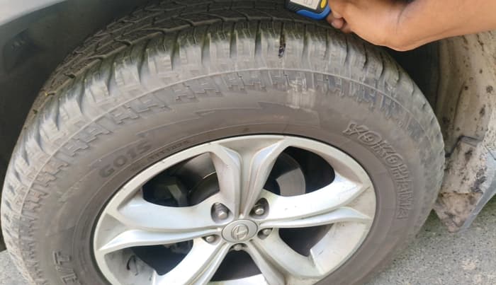 2019 Tata Harrier XT 2.0L KRYOTEC, Diesel, Manual, 1,72,775 km, tyre