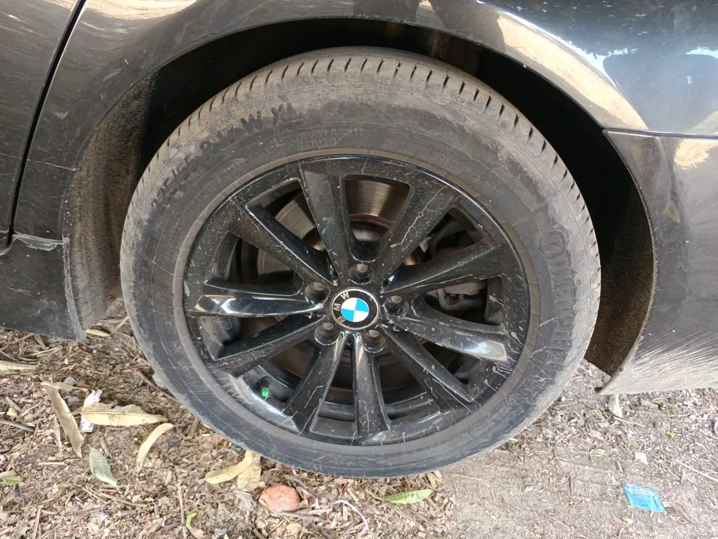 2010 BMW 5 Series 525D, Diesel, Automatic, 1,75,570 km, tyre