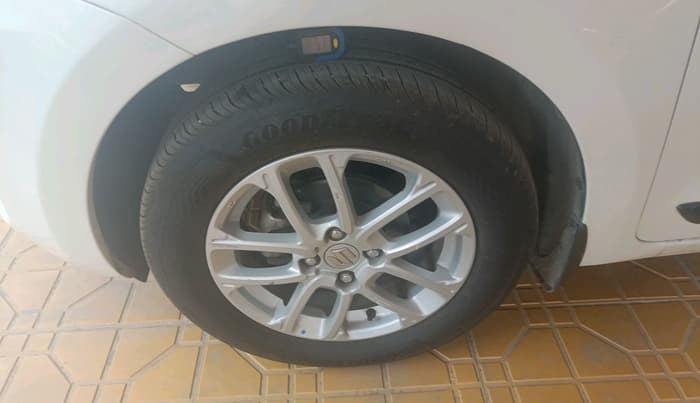 2019 Maruti Swift ZXI AMT, Petrol, Automatic, 46,240 km, tyre