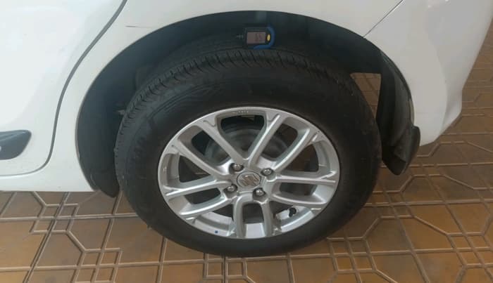 2019 Maruti Swift ZXI AMT, Petrol, Automatic, 46,240 km, tyre