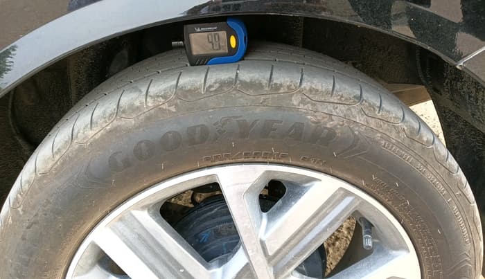 2025 Hyundai Verna SX 1.5 l MPI, Petrol, Manual, 7,818 km, tyre