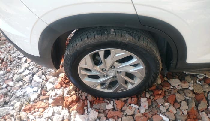 2020 Hyundai Creta SX 1.5 PETROL, Petrol, Manual, 52,473 km, tyre