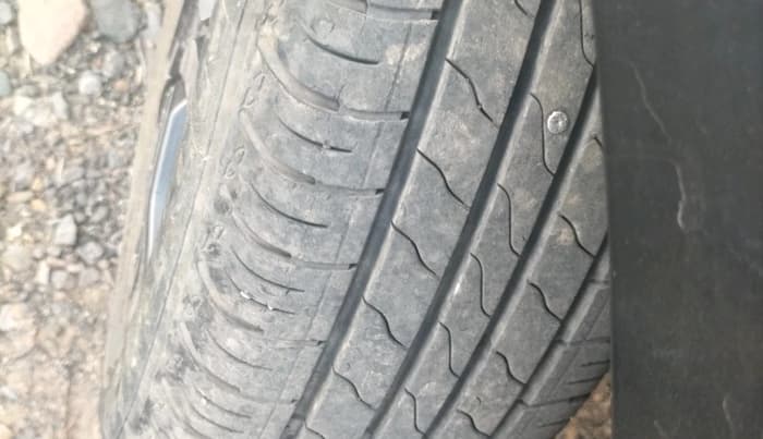 2019 Honda WR-V 1.2L I-VTEC VX MT, Petrol, Manual, 99,905 km, tyre