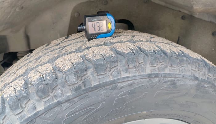 2021 Mahindra Thar LX PETROL HT 4WD AT, Petrol, Automatic, 34,521 km, tyre