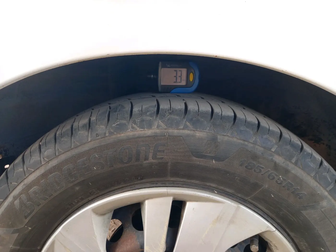2019 Honda Amaze 1.2L I-VTEC S, CNG, Manual, 1,60,615 km, tyre