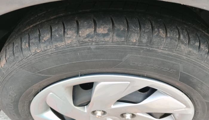 2018 Hyundai NEW SANTRO SPORTZ MT, Petrol, Manual, 10,672 km, tyre