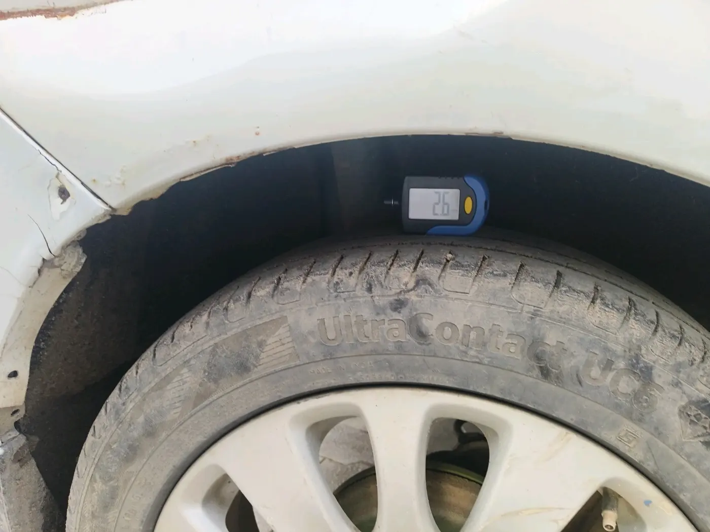 2015 Maruti Baleno ALPHA DIESEL 1.3, Diesel, Manual, 1,14,892 km, tyre