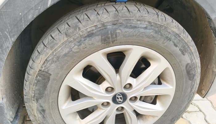 2019 Hyundai Creta SX 1.6 PETROL, Petrol, Manual, 35,097 km, tyre