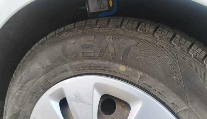 2011 Hyundai i10 MAGNA 1.1, CNG, Manual, 76,019 km, tyre