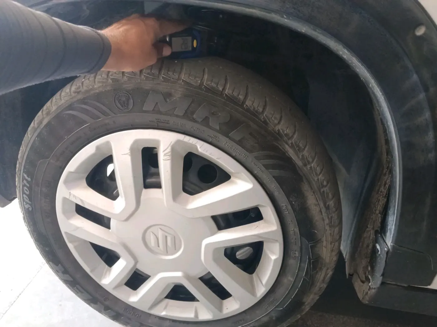 2017 Maruti Vitara Brezza VDI (O), Diesel, Manual, 78,959 km, tyre