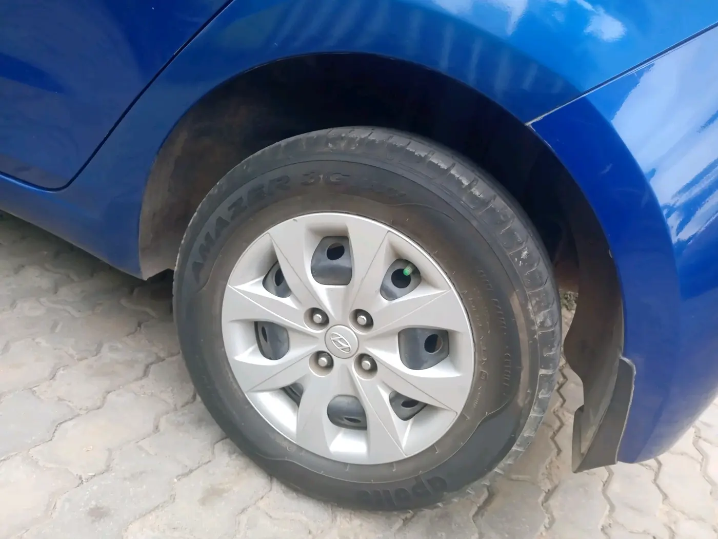 2016 Hyundai Elite i20 MAGNA 1.2, Petrol, Manual, 53,550 km, tyre
