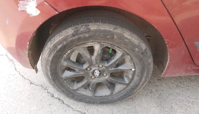 2019 Hyundai Elite i20 SPORTZ PLUS 1.2, Petrol, Manual, 90,390 km, tyre