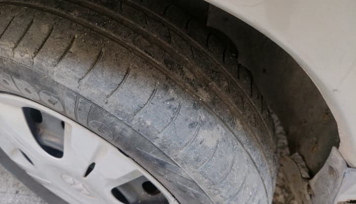 2011 Tata Indigo ECS LX TDI, Diesel, Manual, 2,38,766 km, tyre