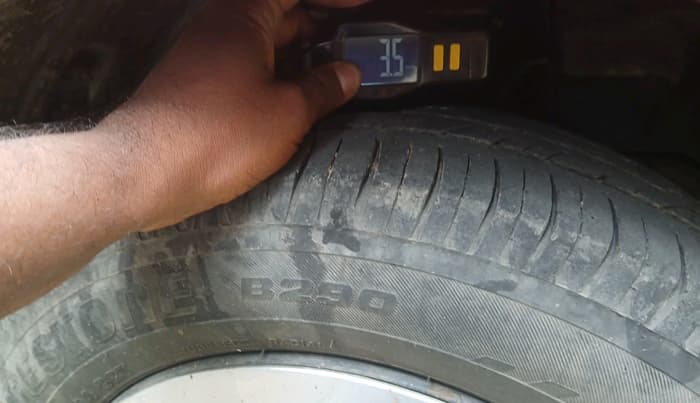 2019 Tata Tiago XT PETROL, Petrol, Manual, 55,440 km, tyre