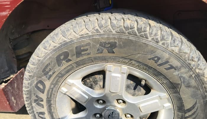 2011 Mahindra Xylo E8 ABS AIRBAG, Diesel, Manual, 6,637 km, tyre