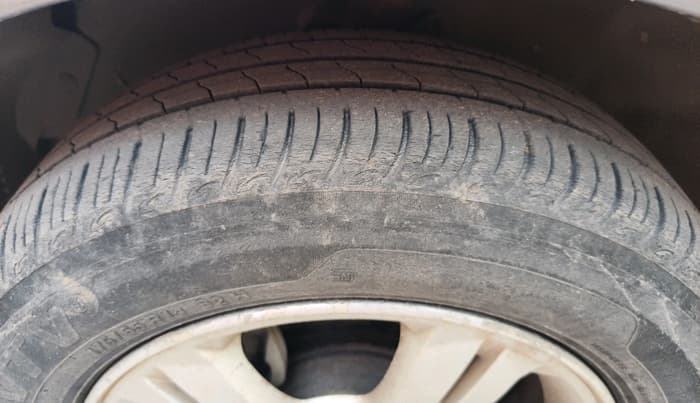 2011 Hyundai i20 SPORTZ 1.2, Petrol, Manual, 64,176 km, tyre