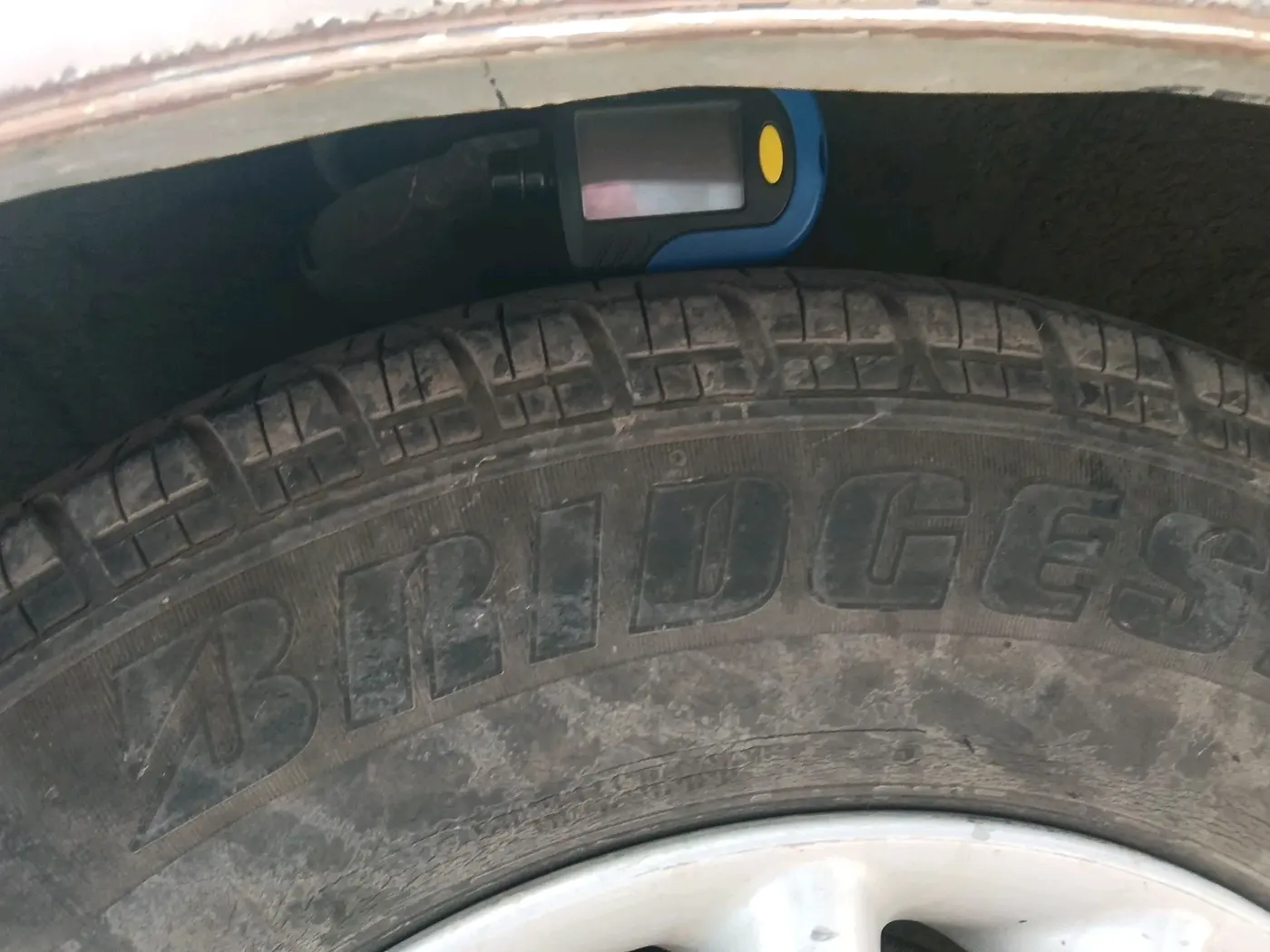 2003 Maruti Baleno LXI, CNG, Manual, 39,359 km, tyre