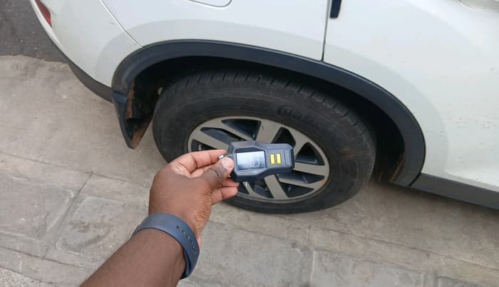 2020 Tata Harrier XZ PLUS 2.0L, Diesel, Manual, 1,54,853 km, tyre