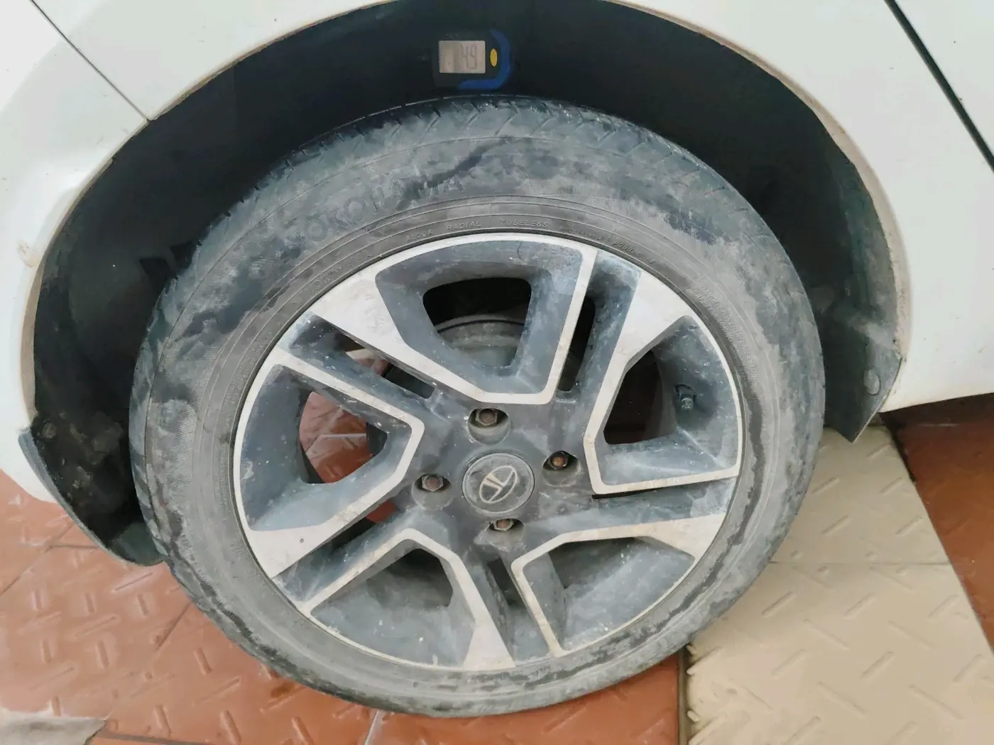 2019 Tata Tiago XZ PLUS PETROL, Petrol, Manual, 23,122 km, tyre