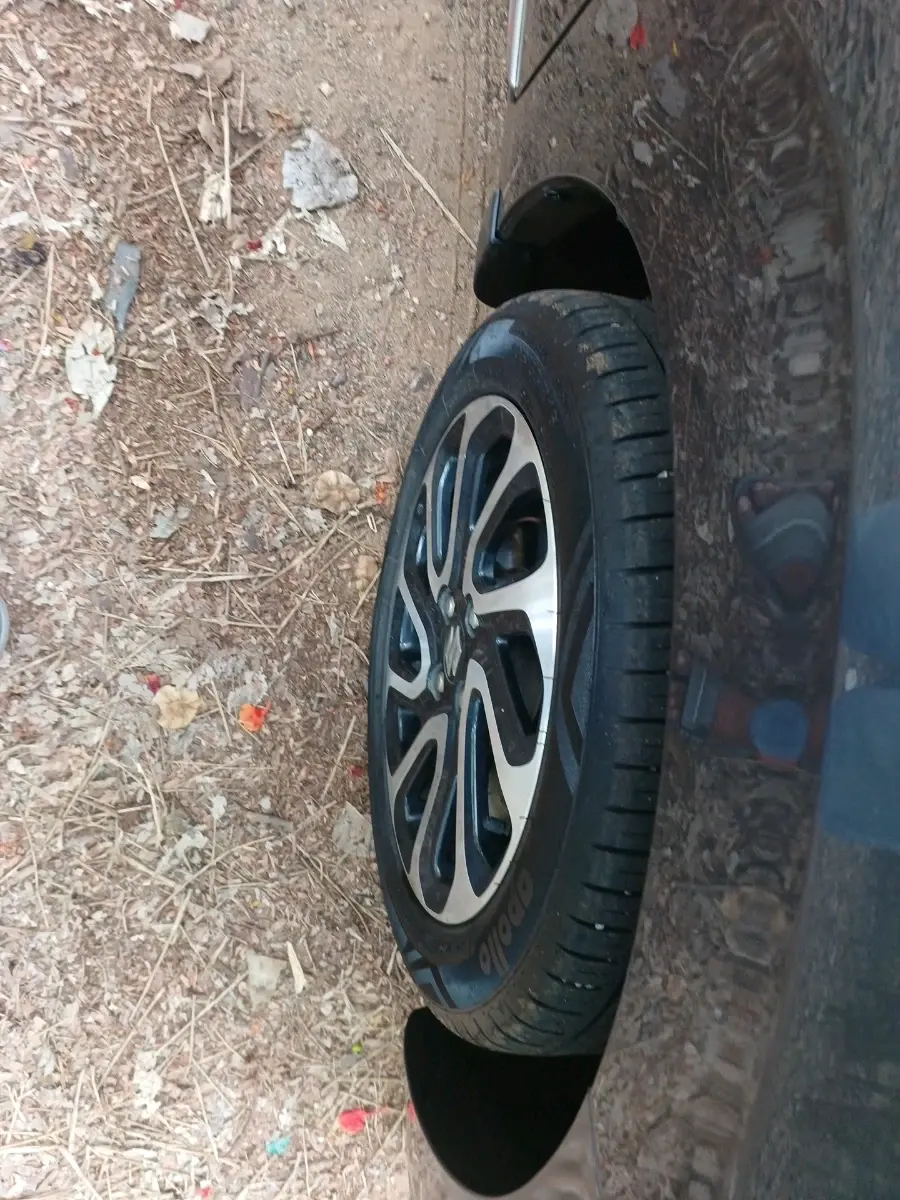 2024 Maruti Baleno ALPHA 1.2 AGS, Petrol, Automatic, 30,940 km, tyre