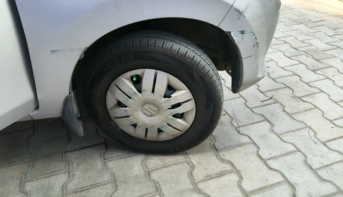 2012 Maruti Alto 800 LXI, Petrol, Manual, 47,702 km, tyre