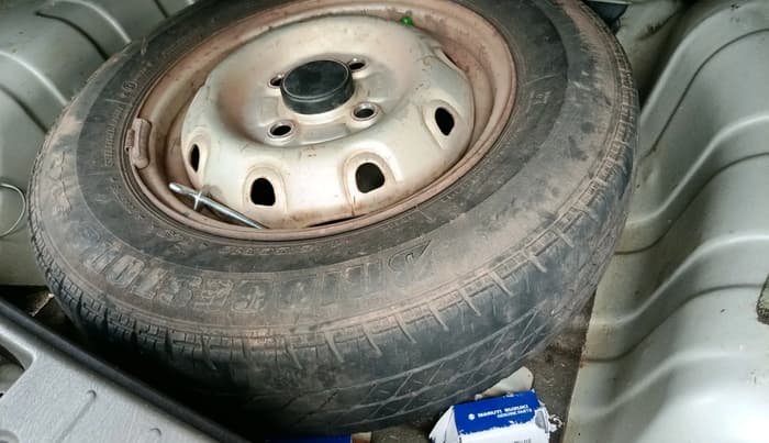 2009 Maruti Alto LXI, Petrol, Manual, 41,350 km, tyre