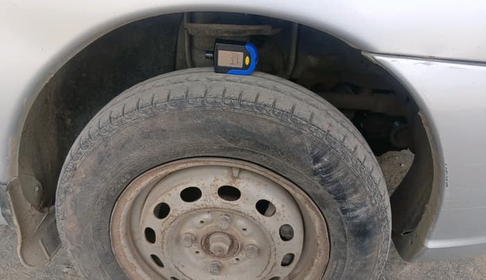2016 Tata Indica EV2 LS, Diesel, Manual, 66,757 km, tyre