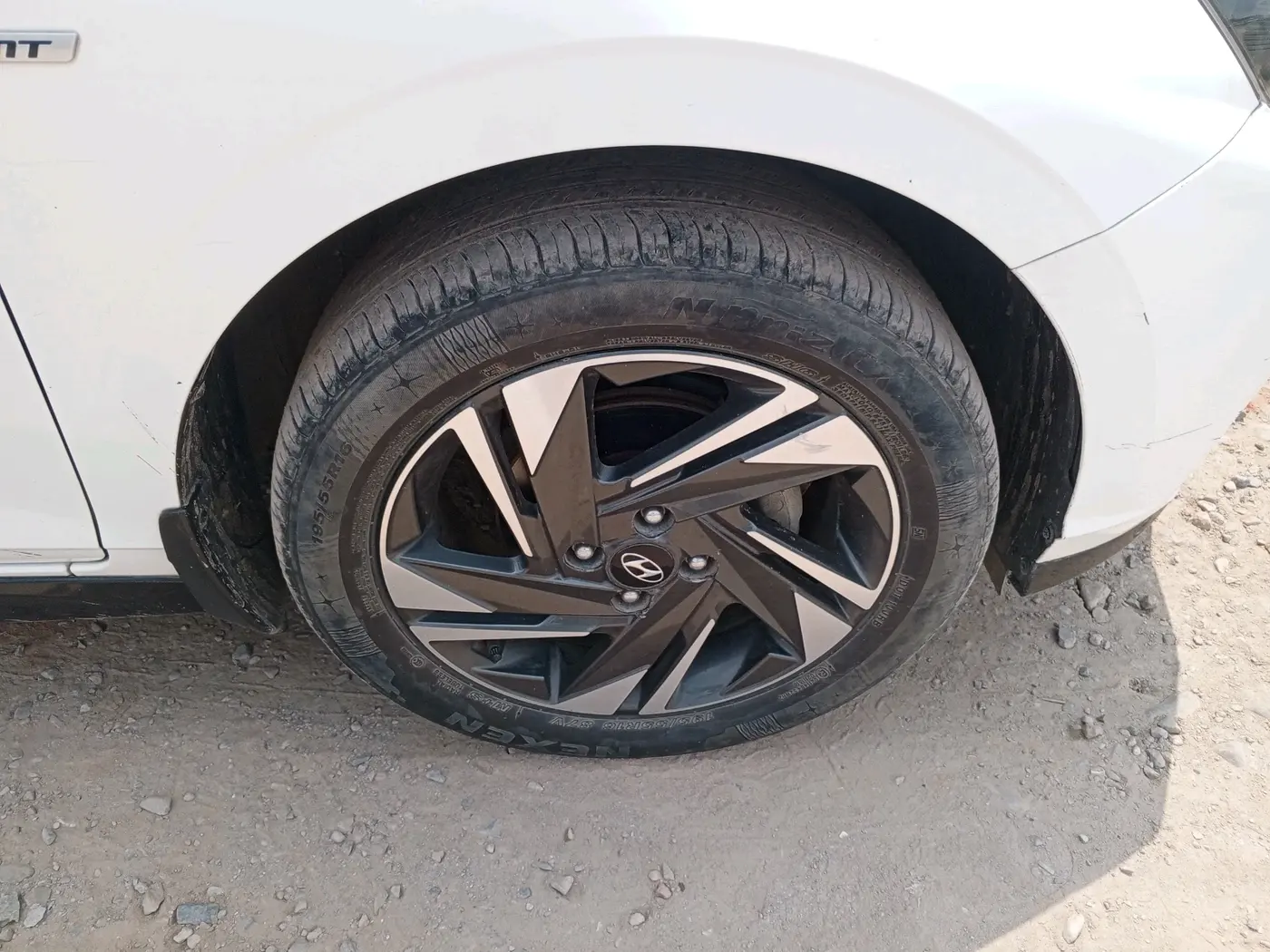 2020 Hyundai NEW I20 Asta 1.0 GDI Turbo IMT, Petrol, Manual, 25,336 km, tyre