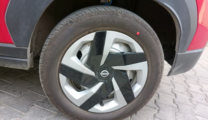 2025 Nissan MAGNITE Visia EZ-Shift, Petrol, Automatic, 1,603 km, tyre