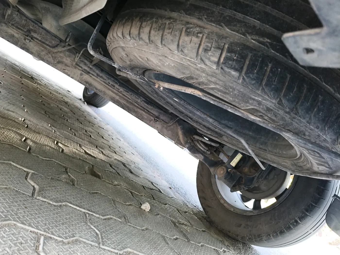 2015 Nissan Terrano XL (D), Diesel, Manual, 85,288 km, tyre