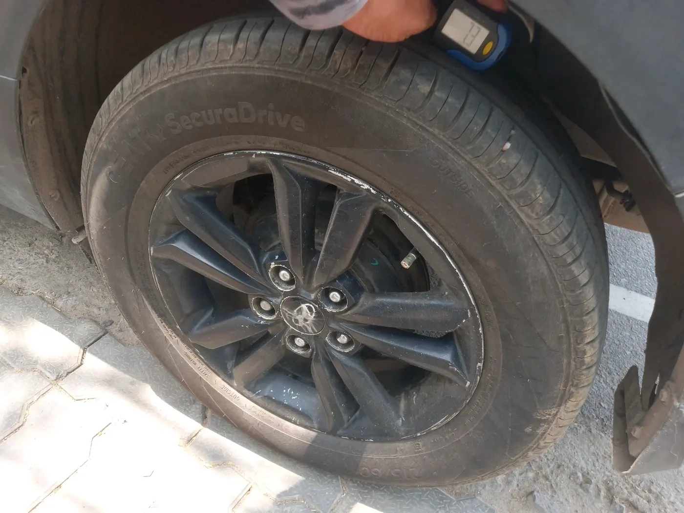 2017 Hyundai Creta SX 1.6 DIESEL, Diesel, Manual, 1,17,250 km, tyre