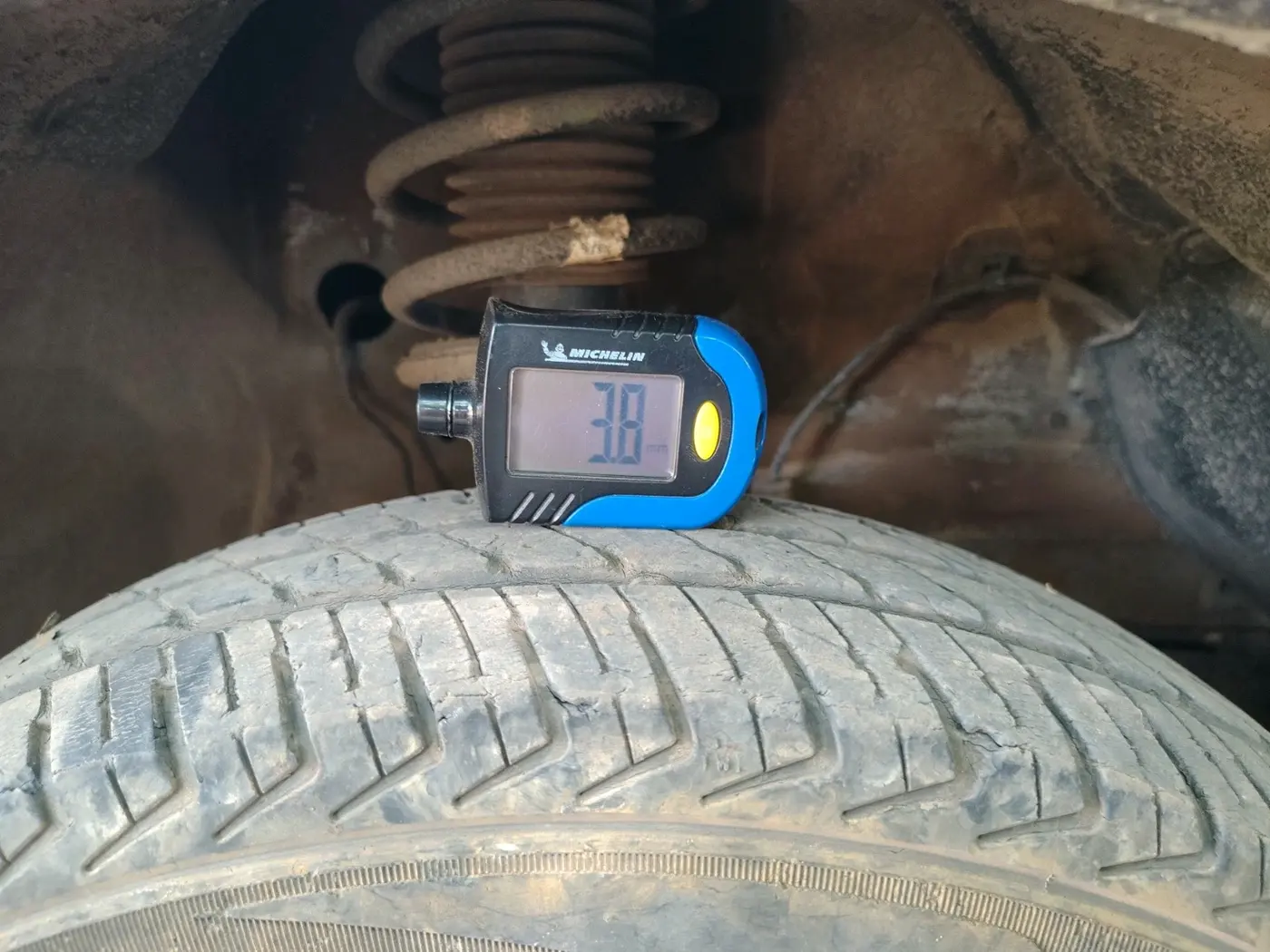 2023 Maruti Alto K10 VXI CNG, CNG, Manual, 31,518 km, tyre