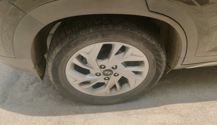 2021 Hyundai Creta SX EXECUTIVE 1.5 DIESEL, Diesel, Manual, 77,071 km, tyre