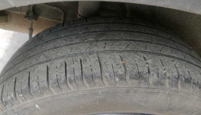 2021 Hyundai VENUE SX 1.0 TURBO, Petrol, Manual, 79,559 km, tyre