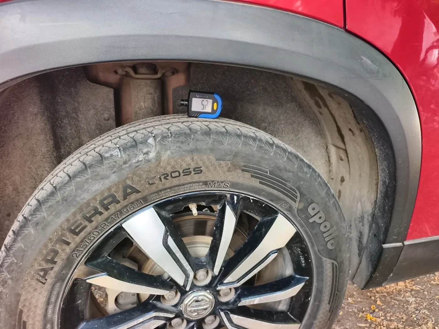 2019 MG HECTOR SHARP 2.0 DIESEL, Diesel, Manual, 1,08,473 km, tyre
