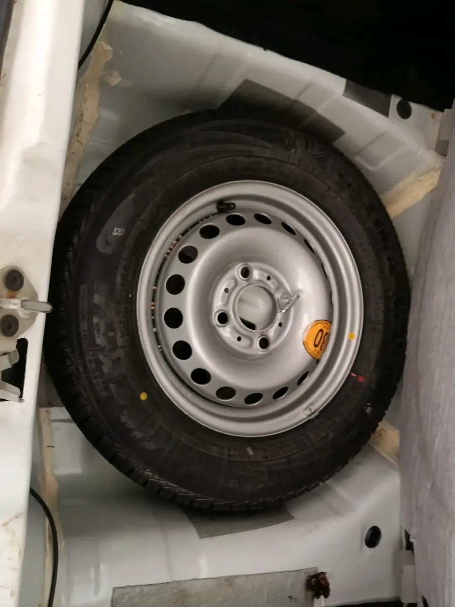2022 Tata Tiago XZA PLUS PETROL, Petrol, Automatic, 15,398 km, tyre
