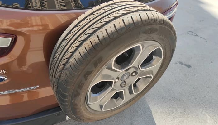2019 Ford Ecosport TITANIUM 1.0L ECOBOOST SPORTS(SUNROOF), Petrol, Manual, 47,173 km, tyre