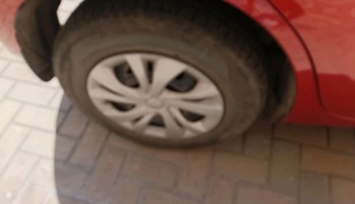 2019 Maruti Swift VXI AMT, Petrol, Automatic, 39,503 km, tyre