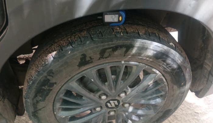 2020 Maruti XL6 ZETA AT, Petrol, Automatic, 1,75,071 km, tyre
