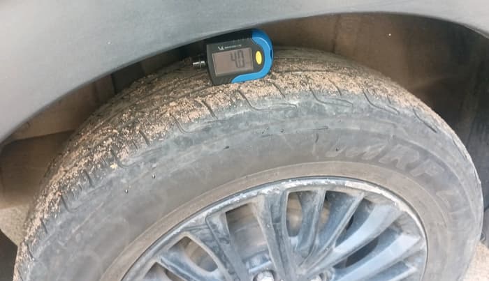 2020 Maruti XL6 ZETA AT, Petrol, Automatic, 1,75,071 km, tyre