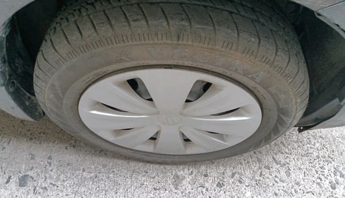 2018 Maruti Ertiga VXI AT, Petrol, Automatic, 21,758 km, tyre