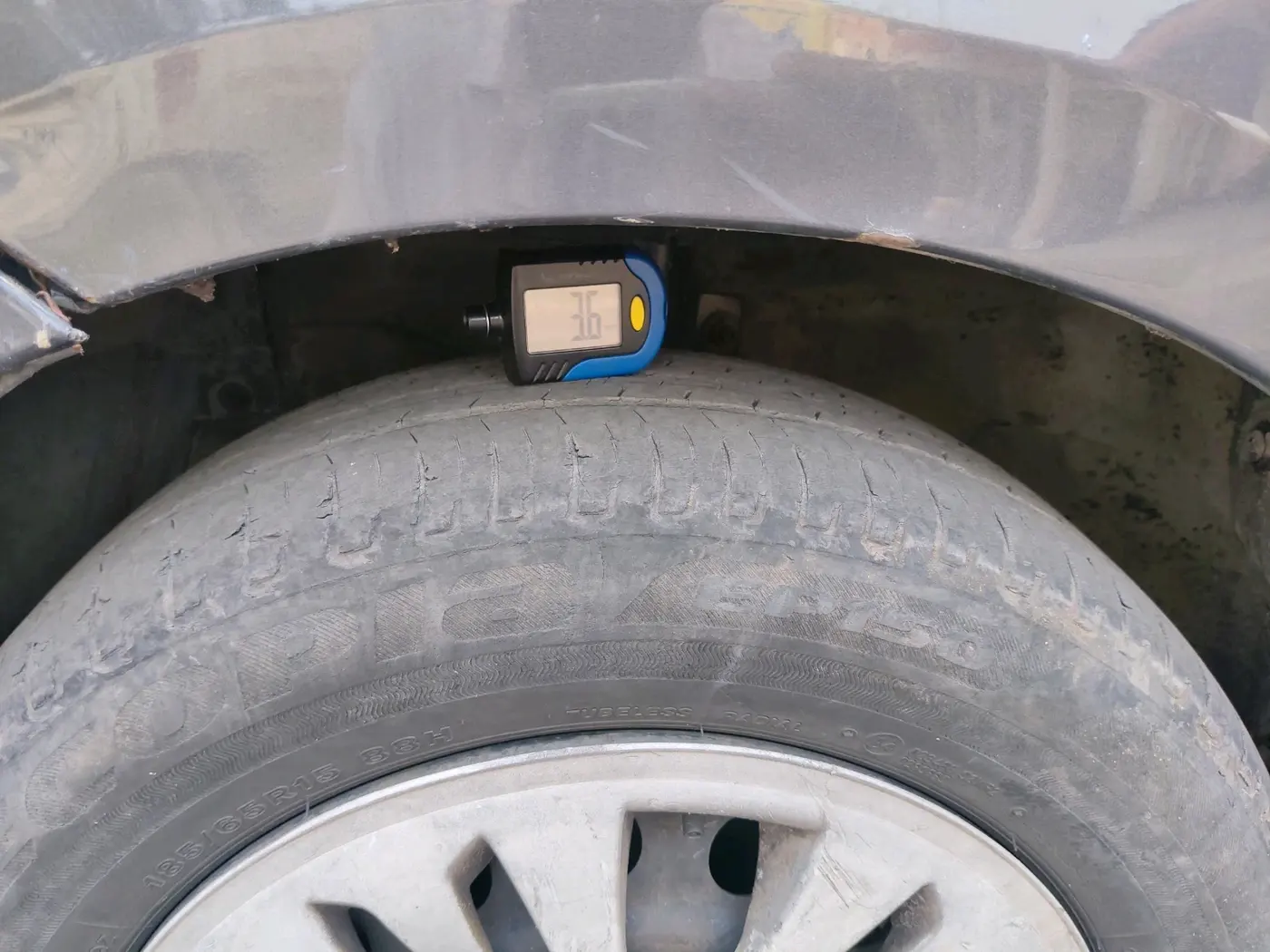 2012 Maruti Ertiga VDI, Diesel, Manual, 80,009 km, tyre