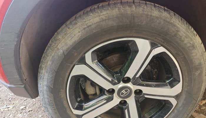 2022 Tata NEXON XZ PLUS PETROL SUNROOF, Petrol, Manual, 44,119 km, tyre