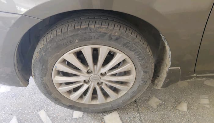2019 Maruti Ciaz DELTA 1.5 SHVS MT PETROL, Petrol, Manual, 15,397 km, tyre