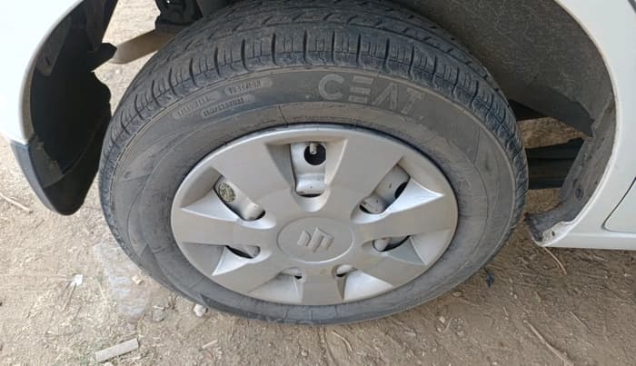 2014 Maruti Wagon R 1.0 LXI, Petrol, Manual, 85,640 km, tyre