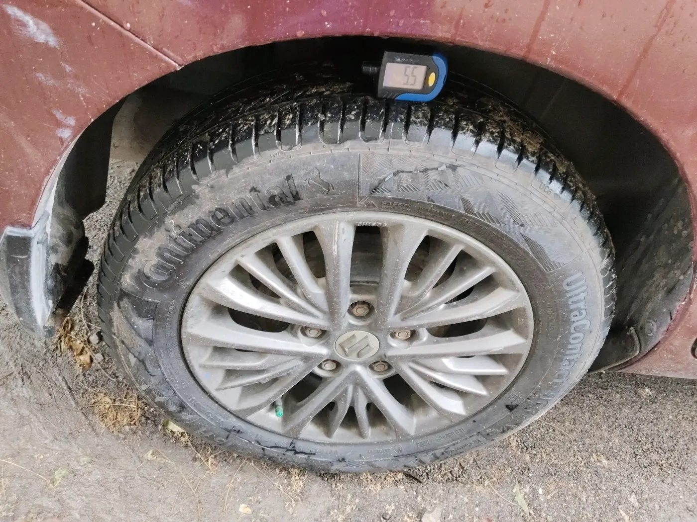 2021 Maruti Ertiga VXI AT SHVS, Petrol, Automatic, 79,562 km, tyre