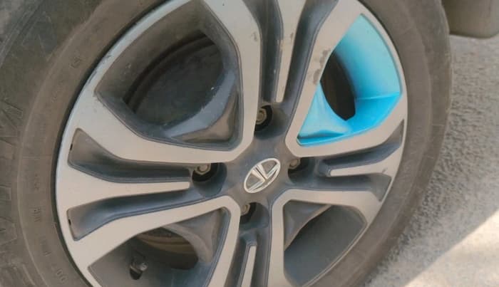 2022 Tata TIGOR EV XZ PLUS, Electric, Automatic, 86,692 km, tyre