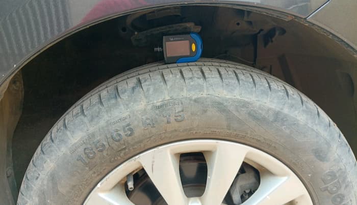2014 Maruti Ertiga ZXI, Petrol, Manual, 90,828 km, tyre