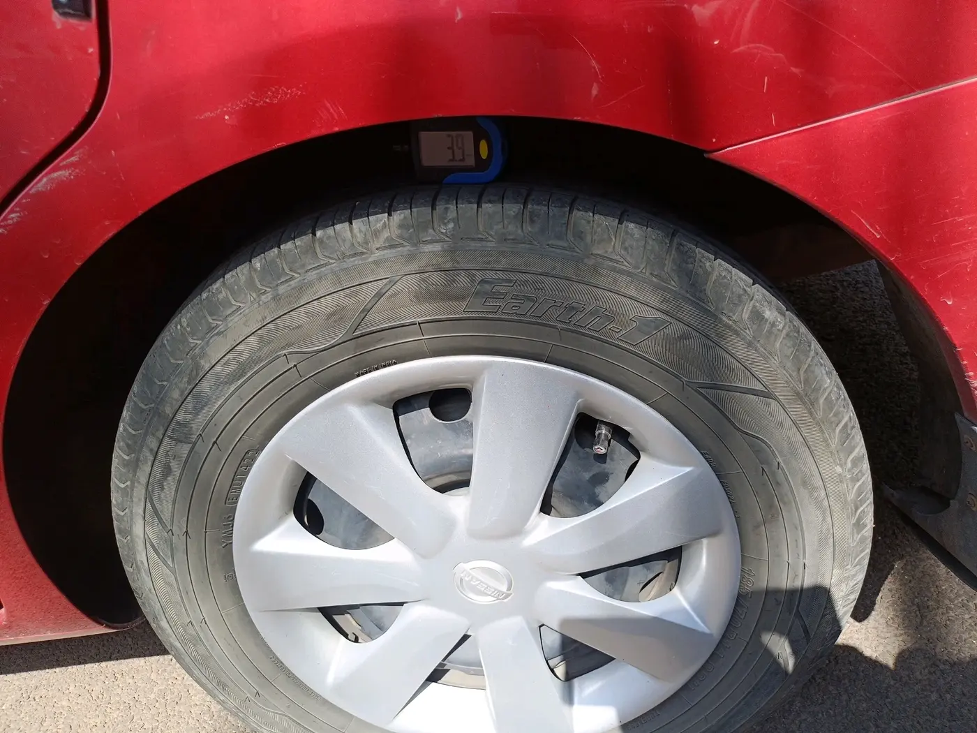 2013 Nissan Sunny XL DIESEL, Diesel, Manual, 66,941 km, tyre