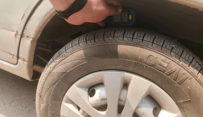 2012 Maruti Alto LX, Petrol, Manual, 32,435 km, tyre